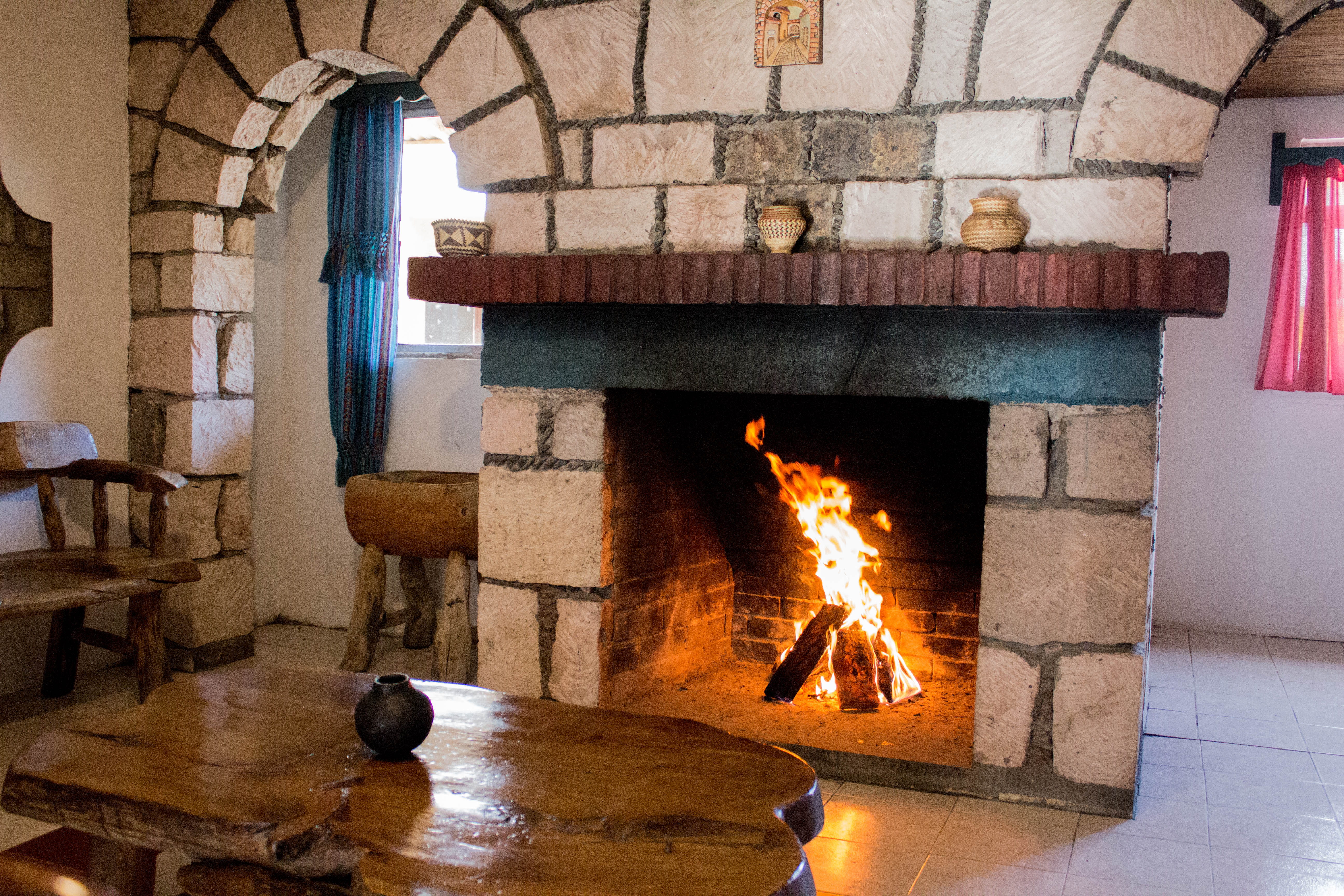 Chimenea área común - Ambiente acogedor